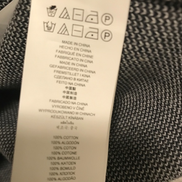 Michael Kors Men's Tuck Stitch V-Neck Navy Sweater - Picture 8 of 8